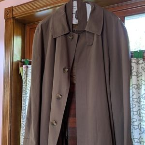 Jos. A. Bank Trench w/removable Lining